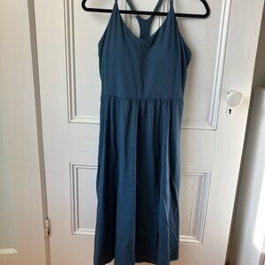 Ewedoos athletic dress with built in shorts